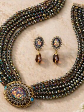 💎Royal Amethyst Crystal Statement Necklace and Earring Set